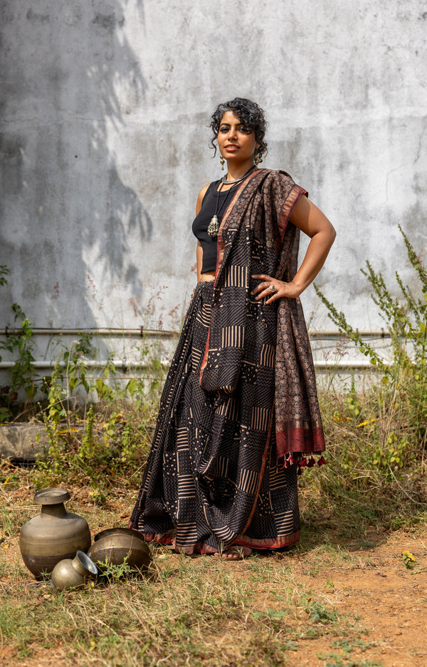 'SAMYAK: Black-Red' Ajrakh Maheshwari Handloom Saree