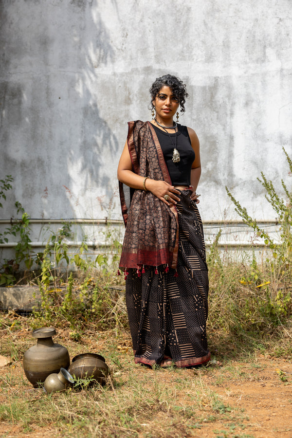 'SAMYAK: Black-Red' Ajrakh Maheshwari Handloom Saree