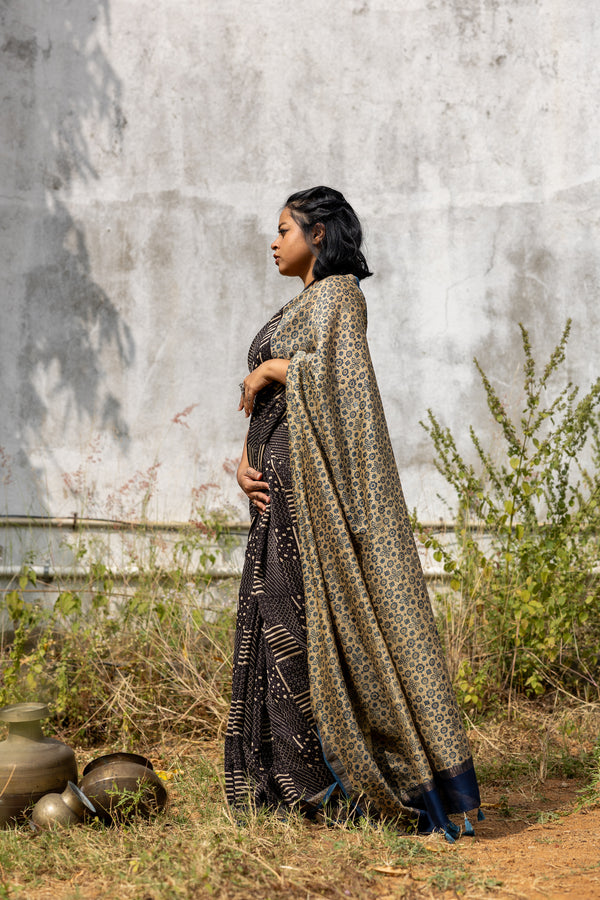 'SAMYAK: Black-Beige' Ajrakh Maheshwari Handloom Saree