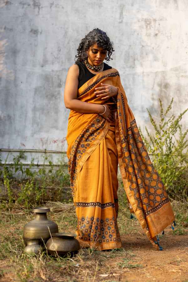 'ANVITA: Manjistha' Ajrakh Maheshwari Handloom Saree