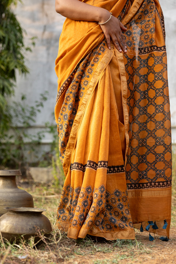 'ANVITA: Manjistha' Ajrakh Maheshwari Handloom Saree