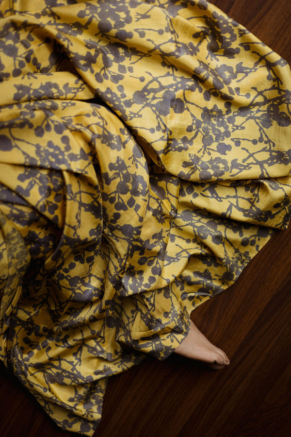 Hoo Nodi | SAMPIGE Silk Saree