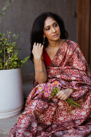 Hoo Nodi | KANAKAMBARA Silk Saree