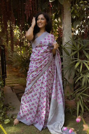 Hoo Nodi | NIRU KANIGALU: Lilac Silk Saree