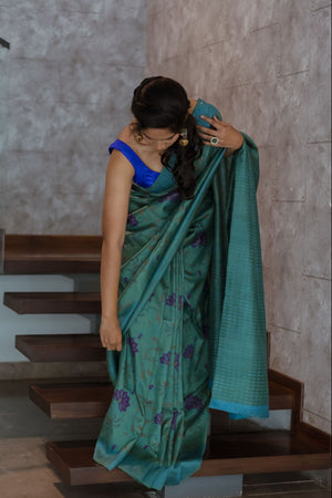 Hoo Nodi | KEPULA: Green Silk Saree