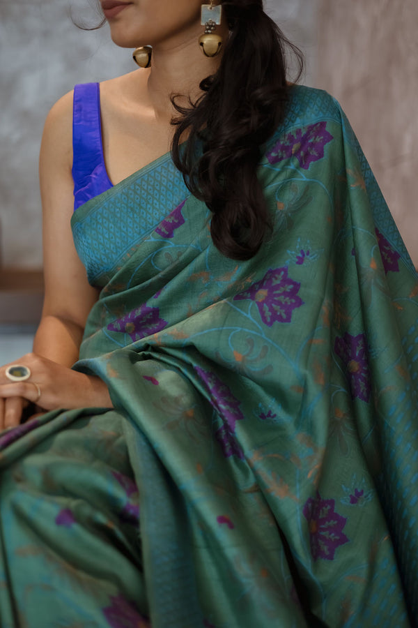 Hoo Nodi | KEPULA: Green Silk Saree