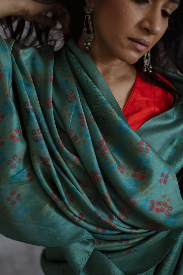 Hoo Nodi | SHANKHPUSHPA Silk Saree